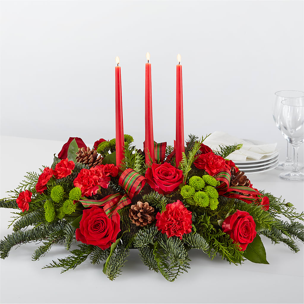 By the Candlelight Centerpiece – Vincent Fleuriste, Sainte-julie PQ