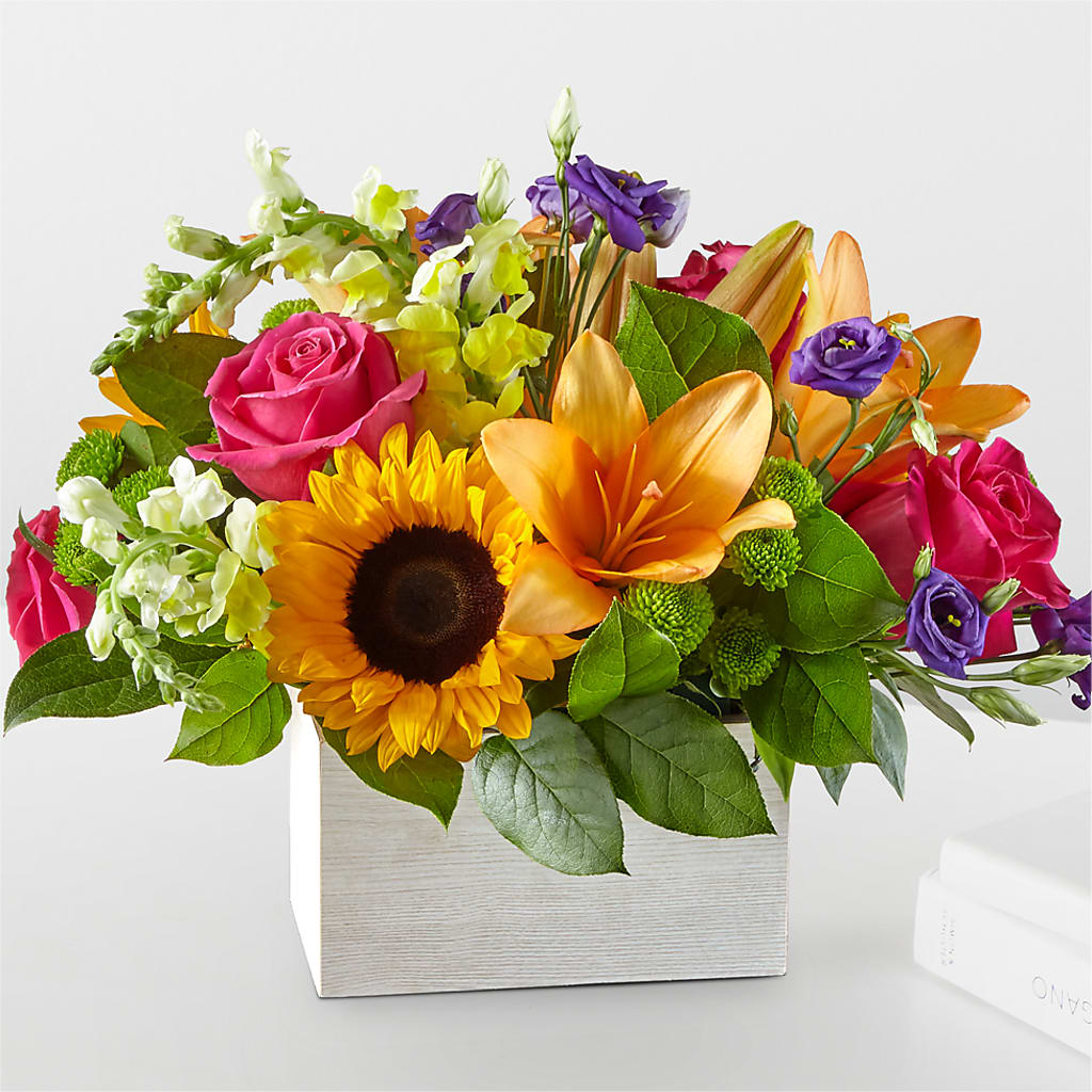 Best Day Box Bouquet – Vincent Fleuriste, Sainte-julie PQ