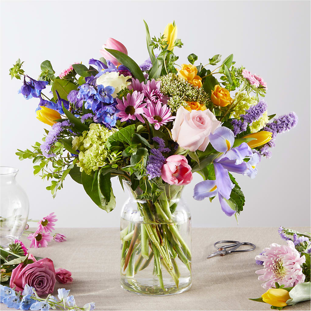 Pastel Tradition - A Florist Original – Vincent Fleuriste, Sainte-julie PQ