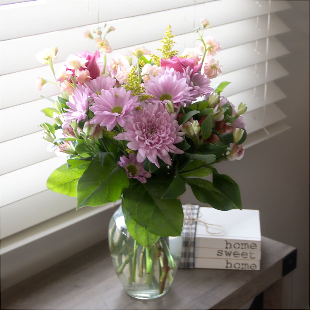 Pastel Tradition - A Florist Original – Vincent Fleuriste, Sainte-julie PQ