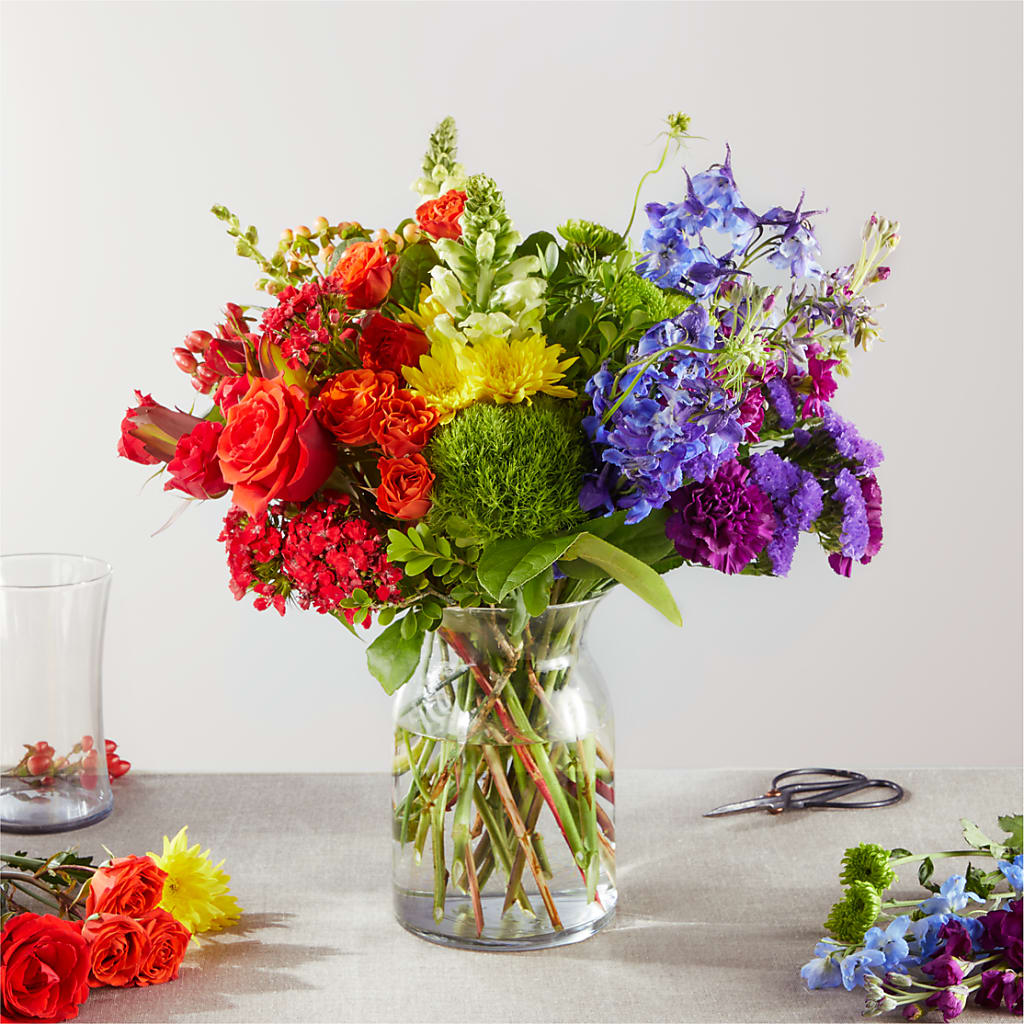 Summer Spectra - A Florist Original – Vincent Fleuriste, Sainte-julie PQ