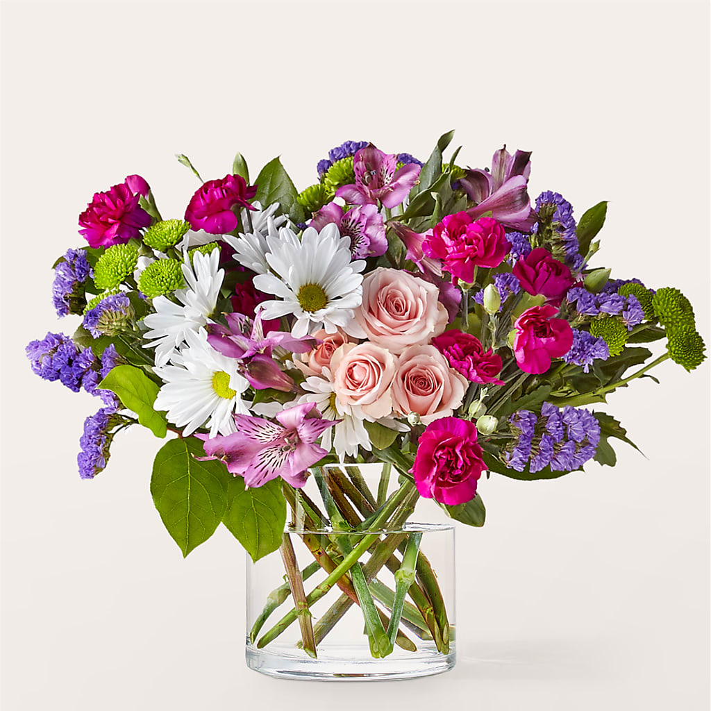 Wild Berry Bouquet – Vincent Fleuriste, Sainte-julie PQ