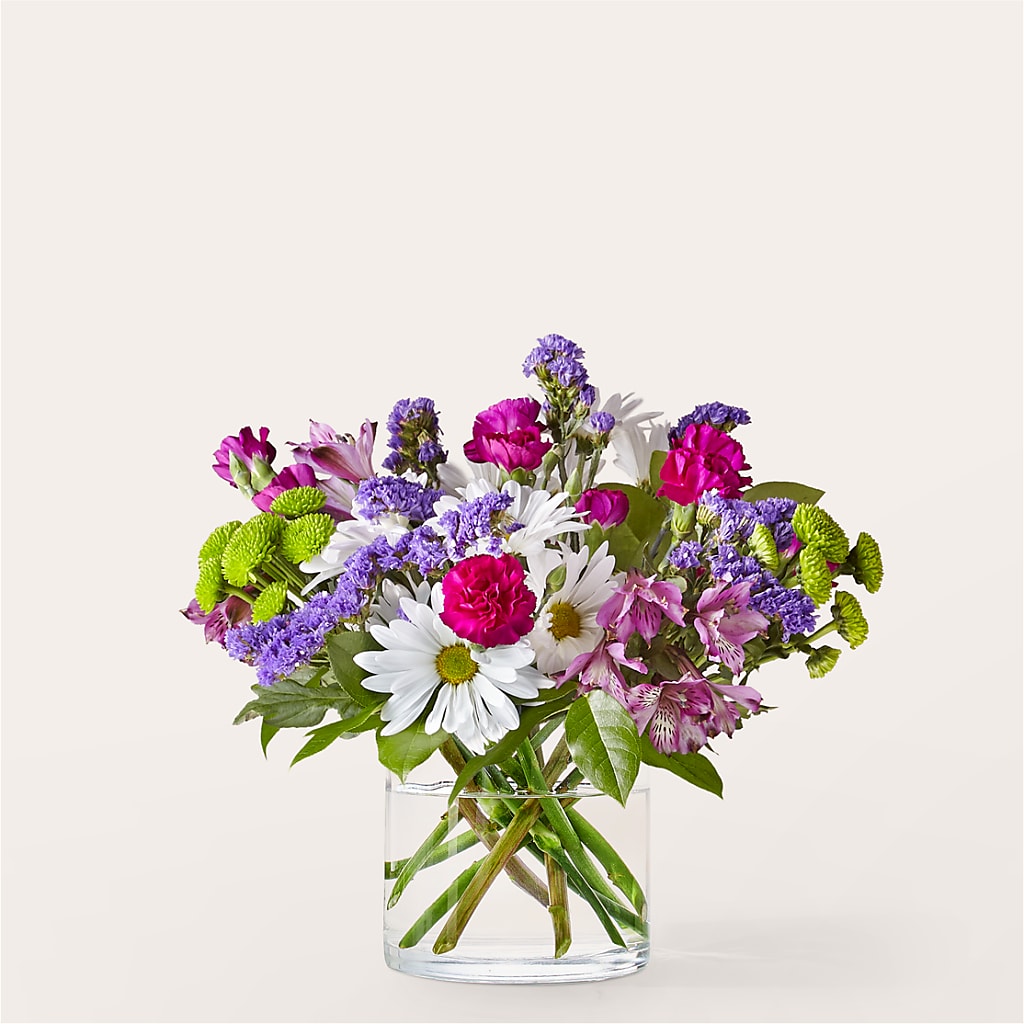 Wild Berry Bouquet – Vincent Fleuriste, Sainte-julie PQ