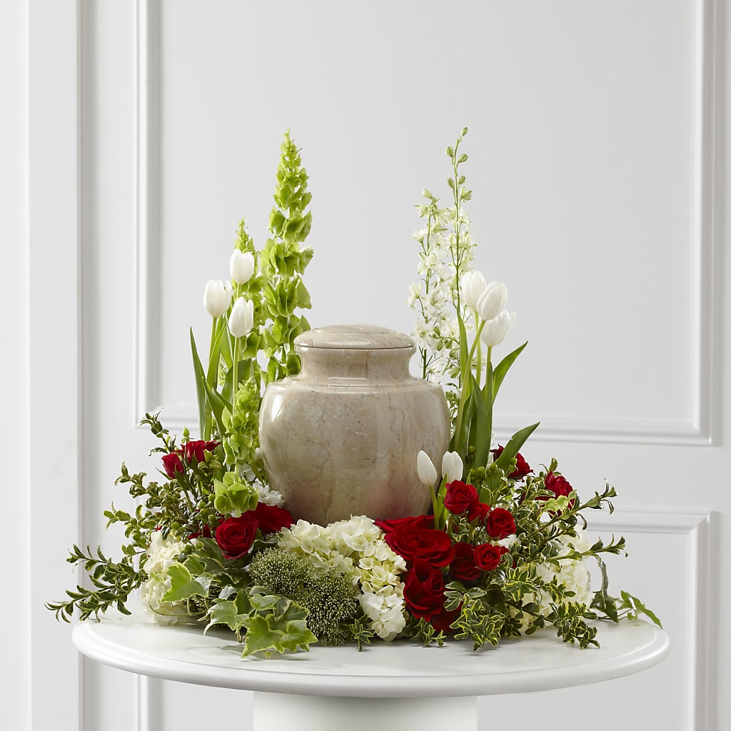 Tears of Comfort Arrangement – Vincent Fleuriste, Sainte-julie PQ