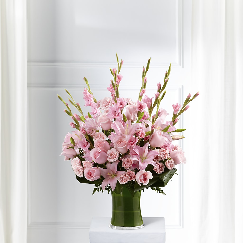 Lovely Tribute Bouquet – Vincent Fleuriste, Sainte-julie PQ