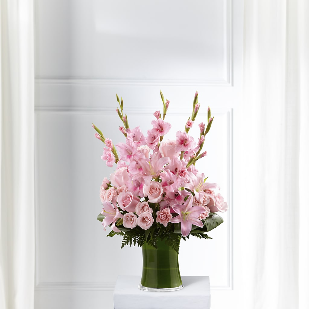 Lovely Tribute Bouquet – Vincent Fleuriste, Sainte-julie PQ