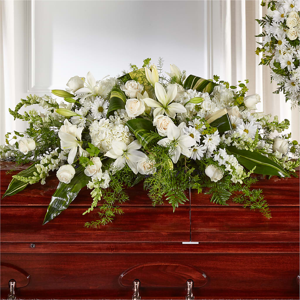 Abundance Casket Spray – Vincent Fleuriste, Sainte-julie PQ