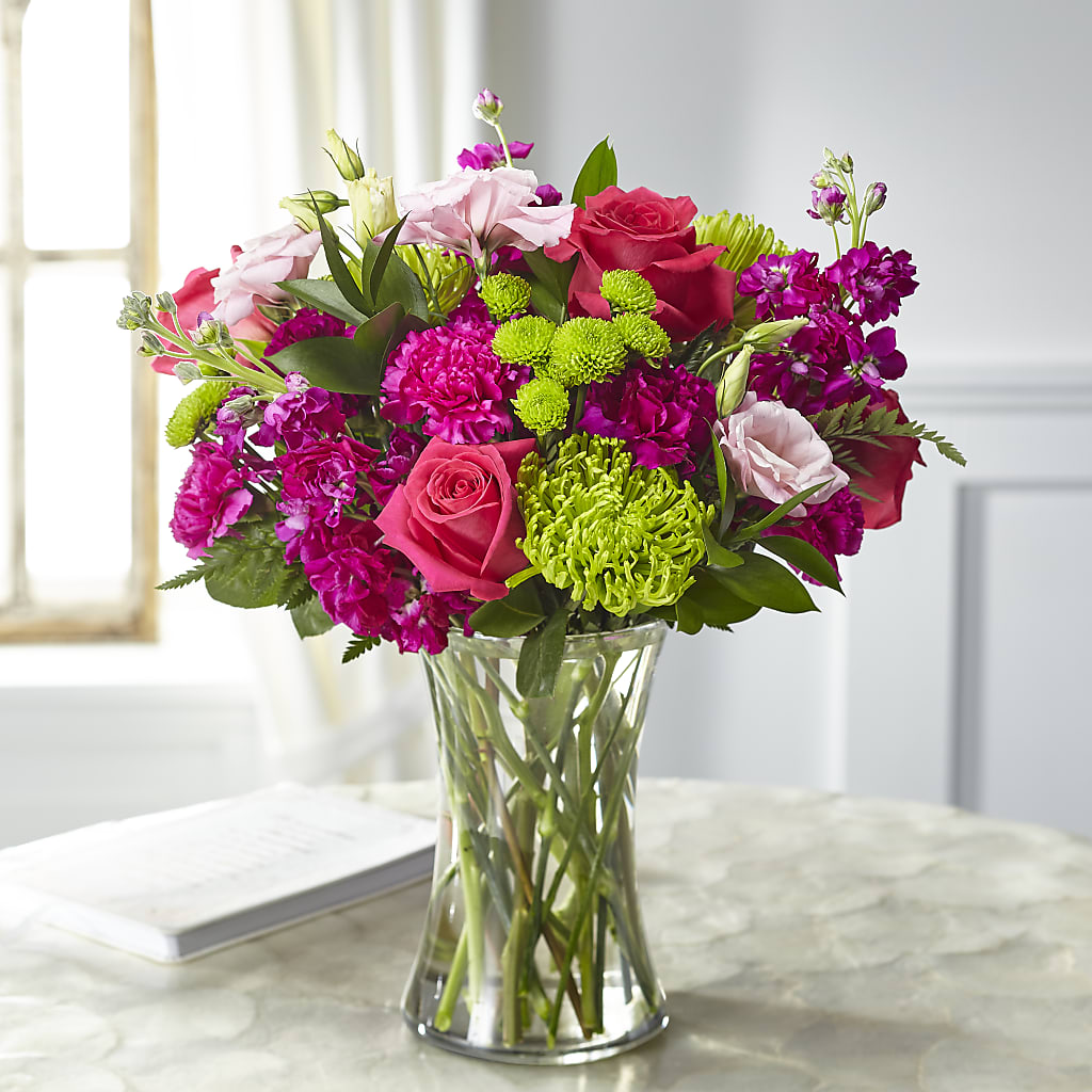 Everlasting Embrace Bouquet – Vincent Fleuriste, Sainte-julie PQ