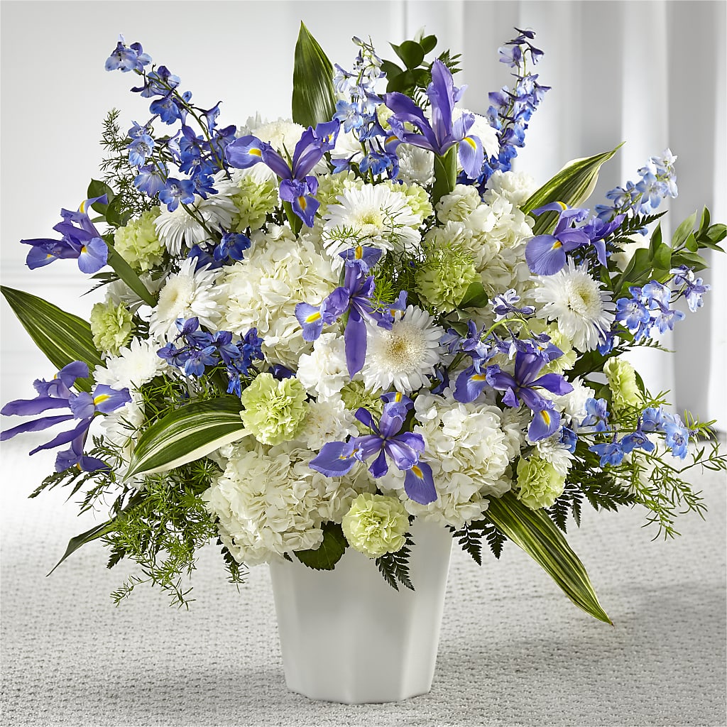 Soft Serenity Floor Basket – Vincent Fleuriste, Sainte-julie PQ