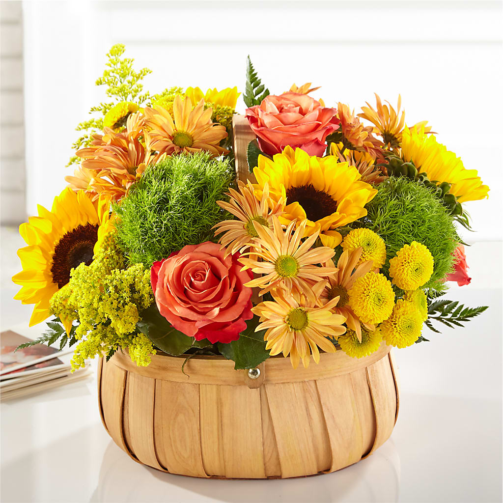 Harvest Sunflower Basket – Vincent Fleuriste, Sainte-julie PQ