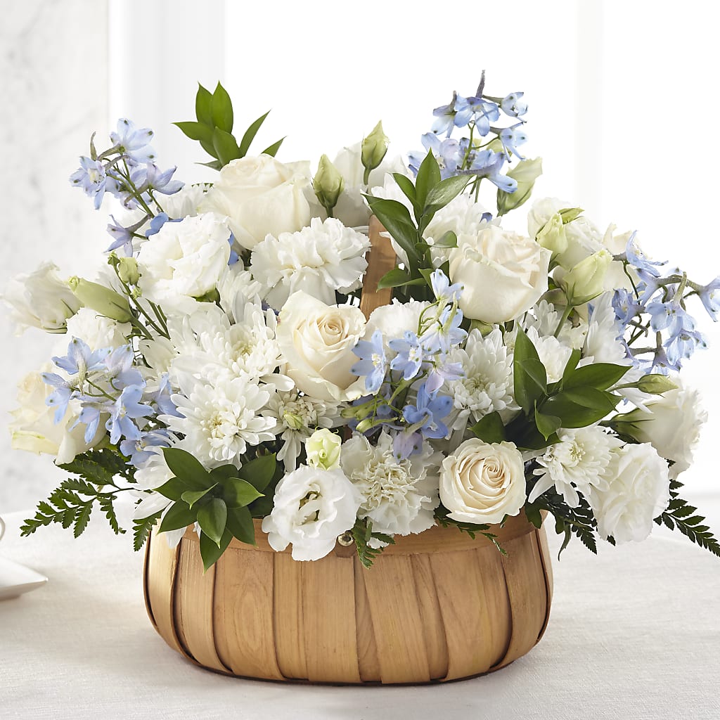 Sincerely Heartfelt Basket – Vincent Fleuriste, Sainte-julie PQ
