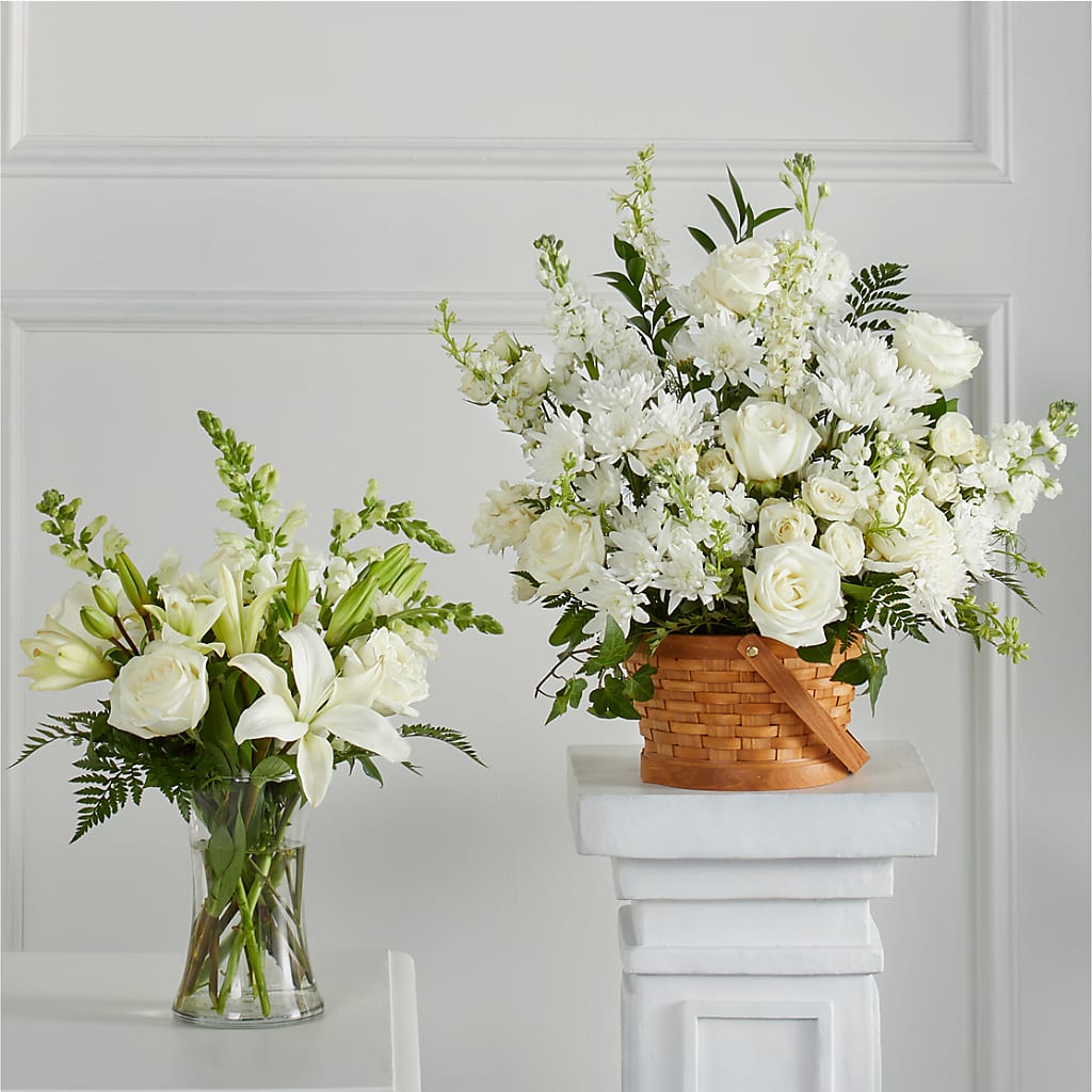 Sincerest Condolences Bundles – Vincent Fleuriste, Sainte-julie PQ
