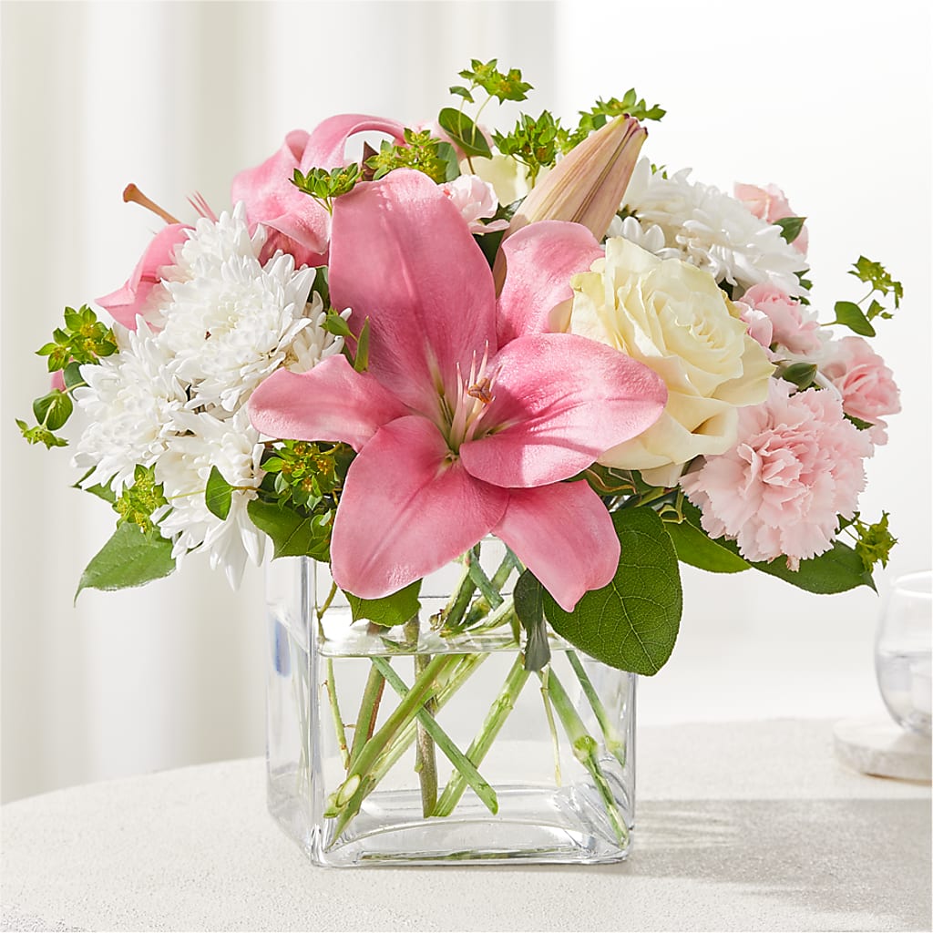 By Your Side Bouquet – Vincent Fleuriste, Sainte-julie PQ