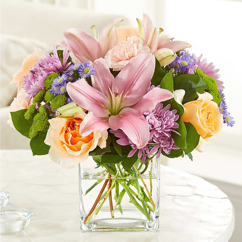 Delicate Details Bouquet – Vincent Fleuriste, Sainte-julie PQ