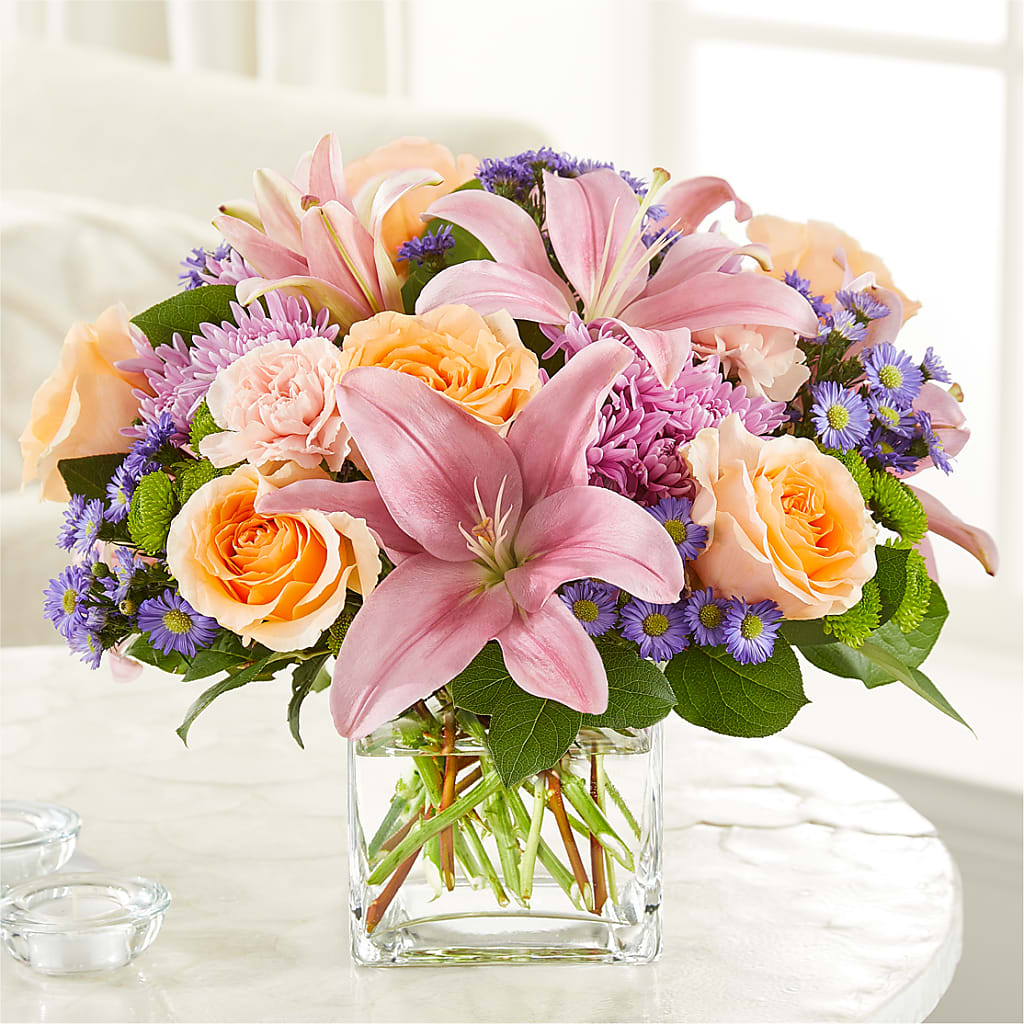 Delicate Details Bouquet – Vincent Fleuriste, Sainte-julie PQ