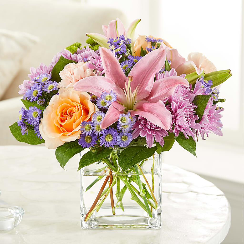 Delicate Details Bouquet – Vincent Fleuriste, Sainte-julie PQ
