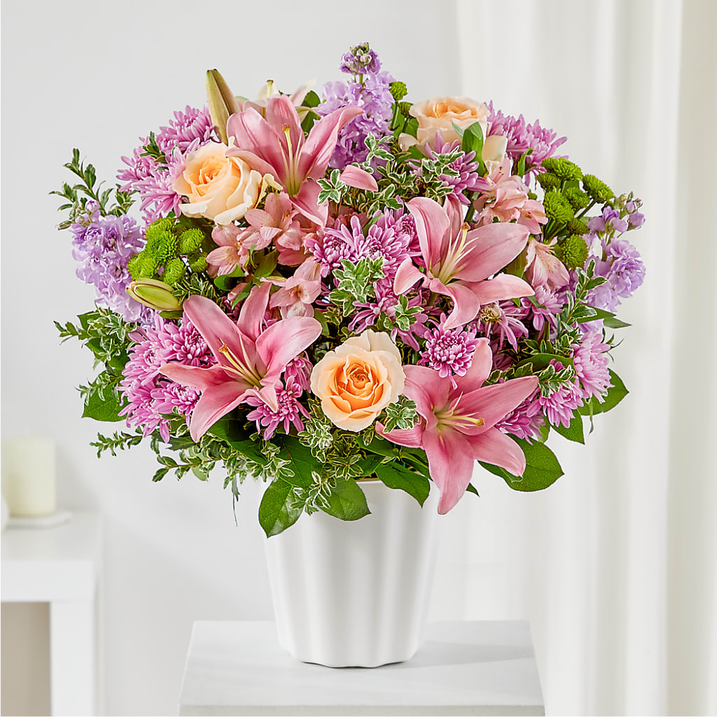 Supportive Embrace Tabletop Basket – Vincent Fleuriste, Sainte-julie PQ