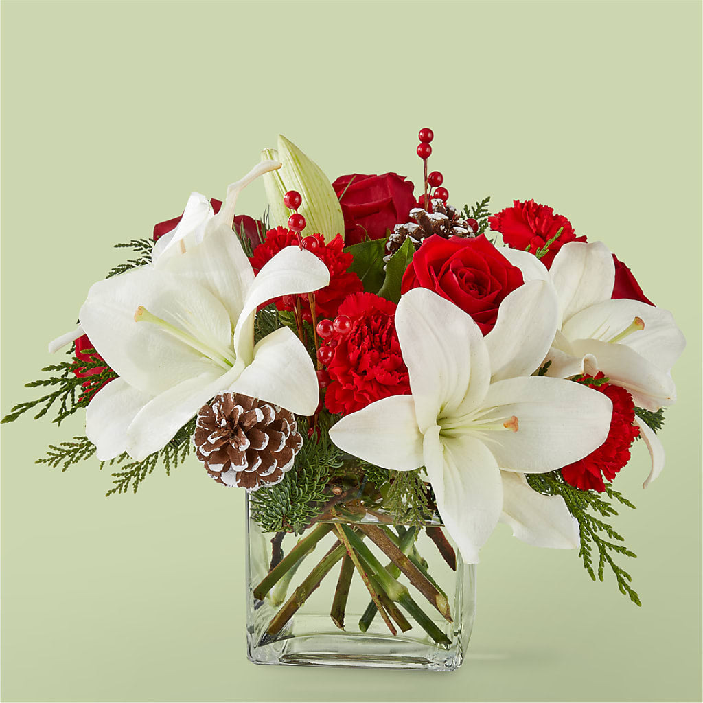Glistening Icicles Bouquet – Vincent Fleuriste, Sainte-julie PQ