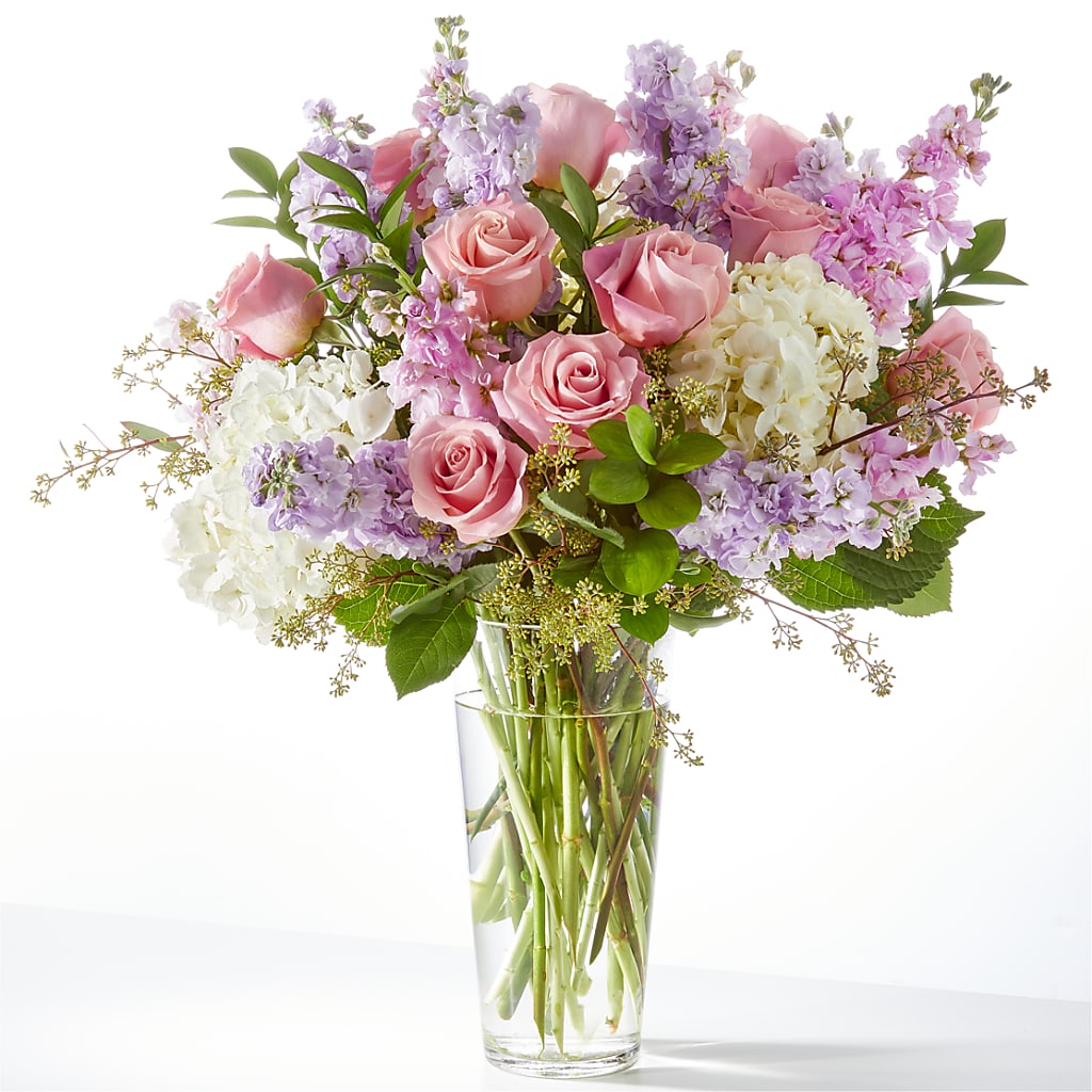 Embraced Bouquet – Vincent Fleuriste, Sainte-julie PQ