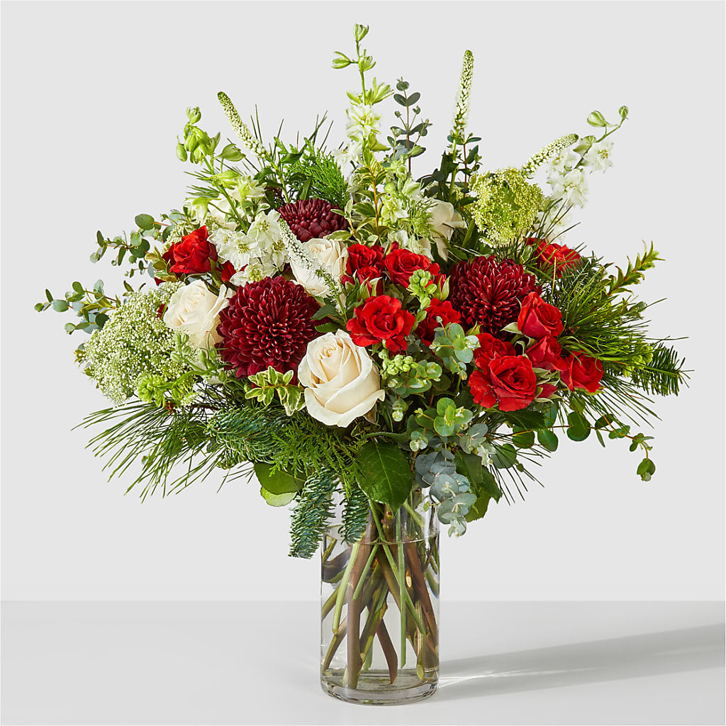 Favorite Traditions Bouquet – Vincent Fleuriste, Sainte-julie PQ