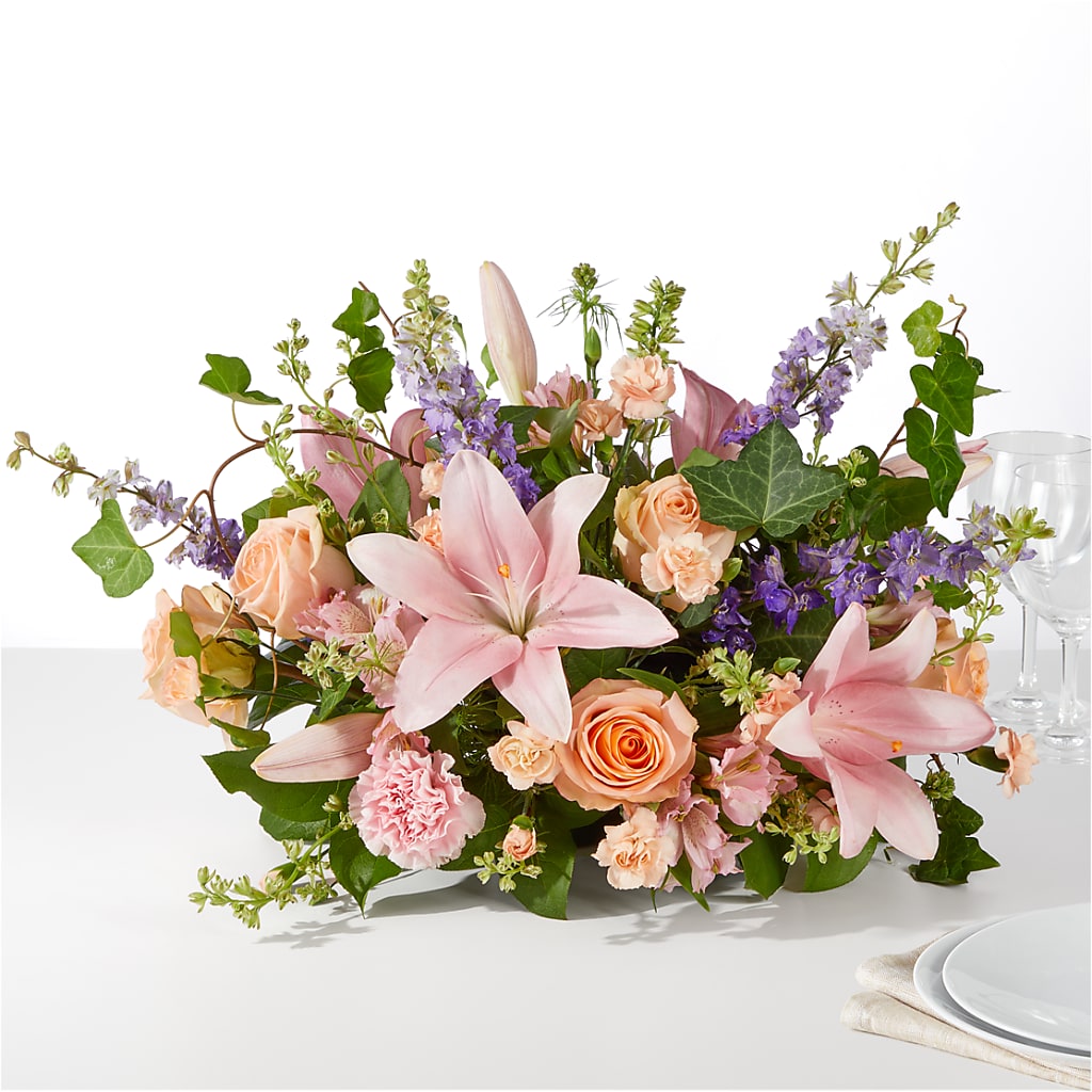 Blossom Time Centerpiece – Vincent Fleuriste, Sainte-julie PQ