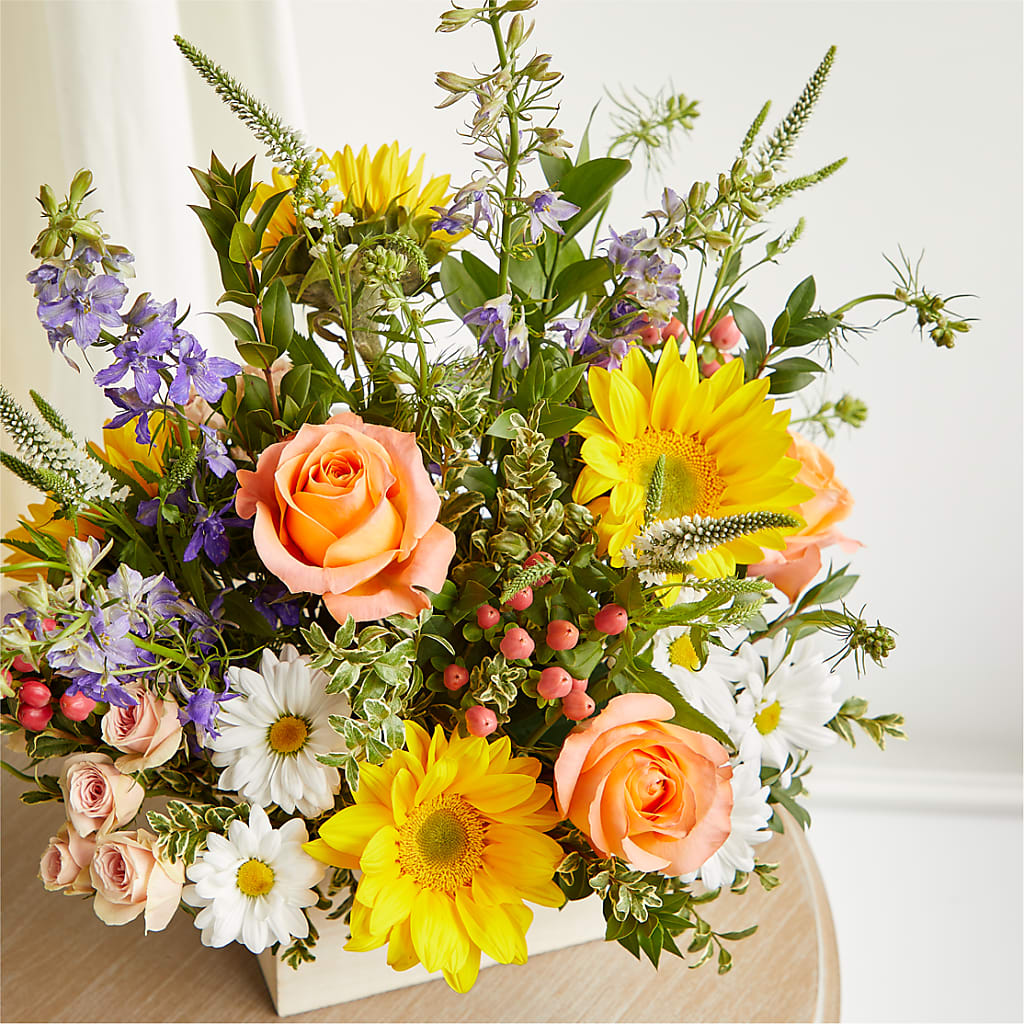 The Good Life Bouquet –  Vincent Fleuriste, Sainte-julie PQ