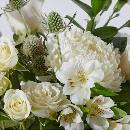 New Beginnings – A Florist Original –  Vincent Fleuriste, Sainte-julie PQ