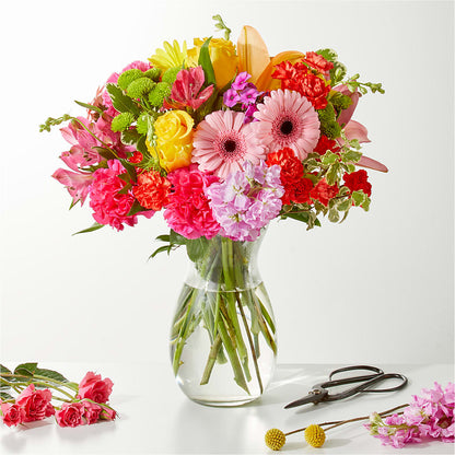 Cue the Confetti - A Florist Original –  Vincent Fleuriste, Sainte-julie PQ