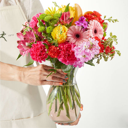 Cue the Confetti - A Florist Original –  Vincent Fleuriste, Sainte-julie PQ