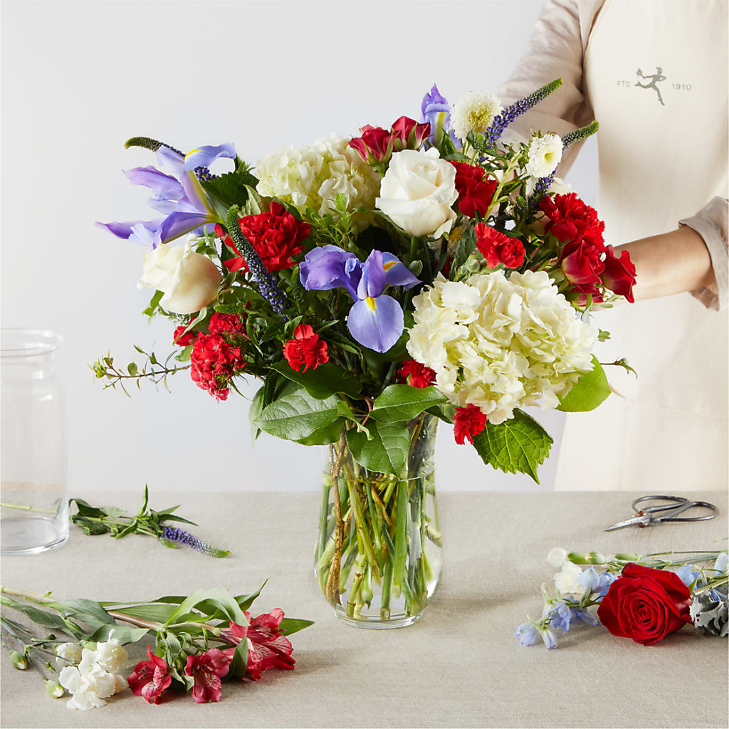 Star Spangled - A Florist Original –  Vincent Fleuriste, Sainte-julie PQ