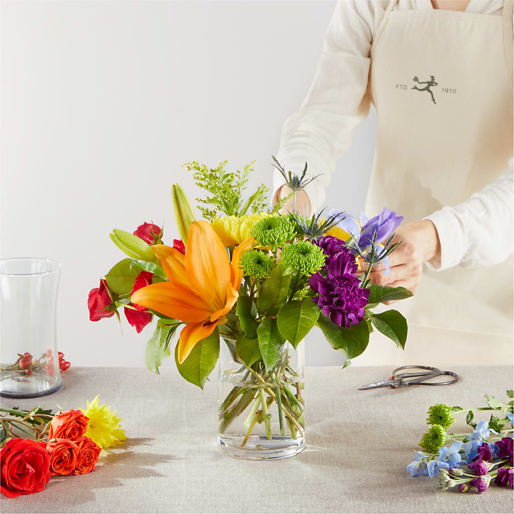Summer Spectra - A Florist Original –  Vincent Fleuriste, Sainte-julie PQ