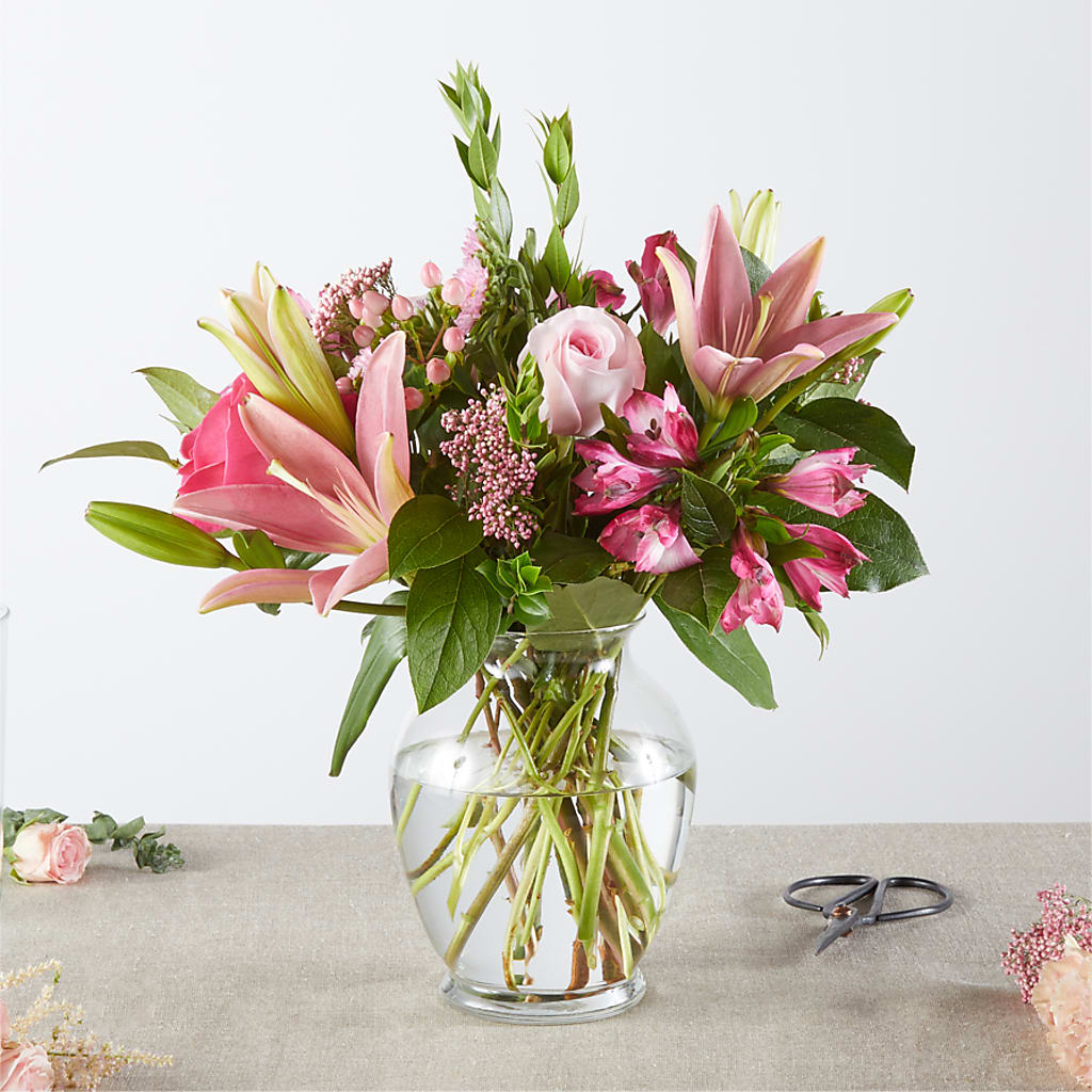 Pink Ribbon - A Florist Original –  Vincent Fleuriste, Sainte-julie PQ