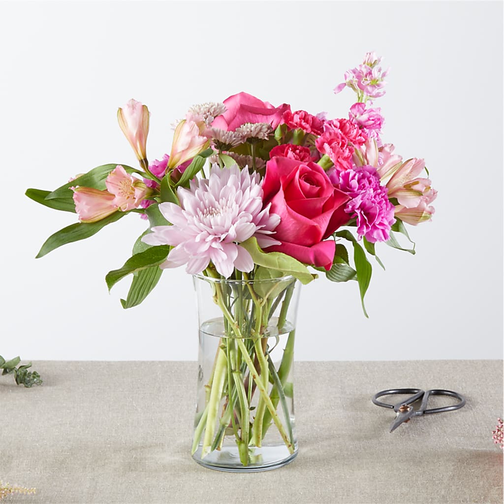 Pink Ribbon - A Florist Original –  Vincent Fleuriste, Sainte-julie PQ
