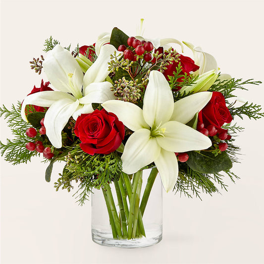 Glittering Lights Bouquet –  Vincent Fleuriste, Sainte-julie PQ