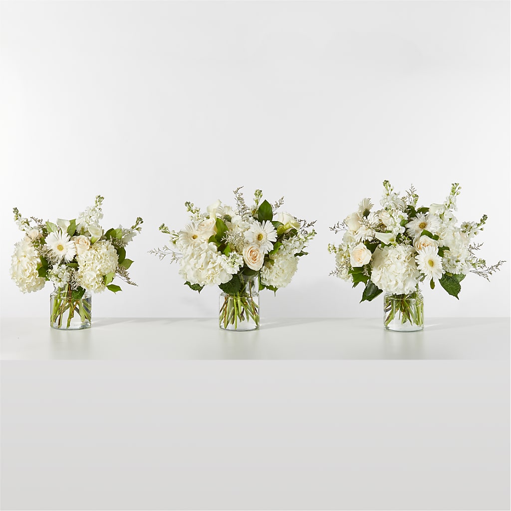 Sun-drenched Blooms Box Bouquet –  Vincent Fleuriste, Sainte-julie PQ