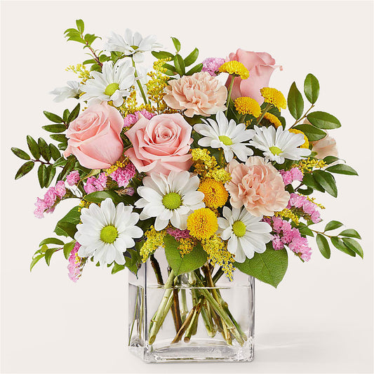 Country Cottage Bouquet –  Vincent Fleuriste, Sainte-julie PQ