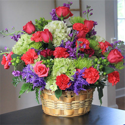 Warm Embrace Arrangement –  Vincent Fleuriste, Sainte-julie PQ