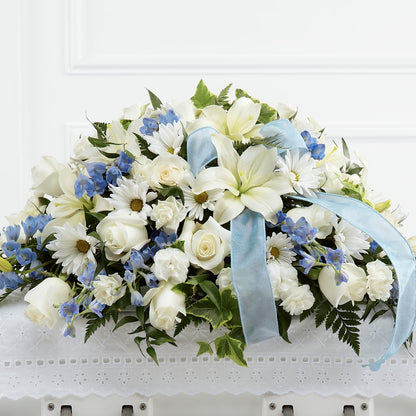 Tender Treasure Casket Spray –  Vincent Fleuriste, Sainte-julie PQ