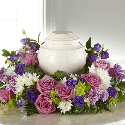 Blooming Sympathy Cremation Adornment –  Vincent Fleuriste, Sainte-julie PQ