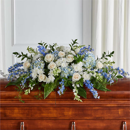 Timeless Essence Casket Spray –  Vincent Fleuriste, Sainte-julie PQ