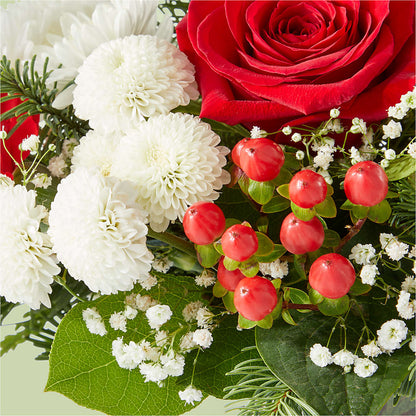 Chance of Flurries Bouquet –  Vincent Fleuriste, Sainte-julie PQ