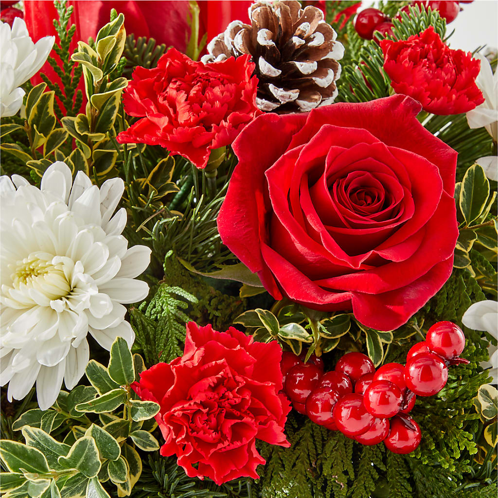 Holiday Soiree Centerpiece –  Vincent Fleuriste, Sainte-julie PQ