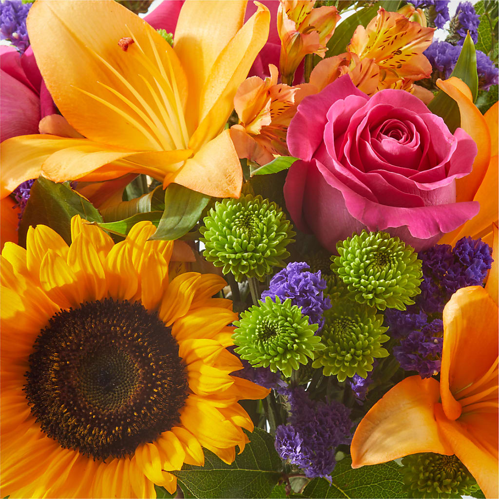 Joyful Bouquet –  Vincent Fleuriste, Sainte-julie PQ