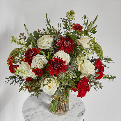 Favorite Traditions Bouquet –  Vincent Fleuriste, Sainte-julie PQ