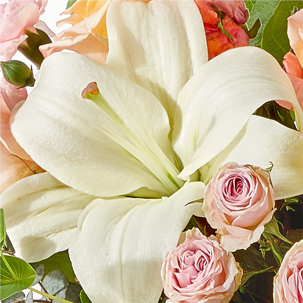 Grapefruit Splash Bouquet –  Vincent Fleuriste, Sainte-julie PQ